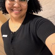 Adrianna, 33 years oldKansas City, USA